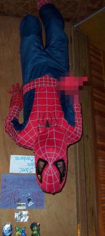 SpiderLex thinks Strong Dayve is number 1.  And.  He's showing it.